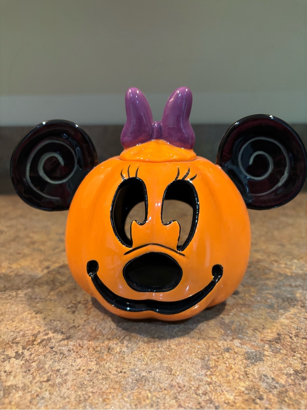 Minnie Mouse Pumpkin votive home decor